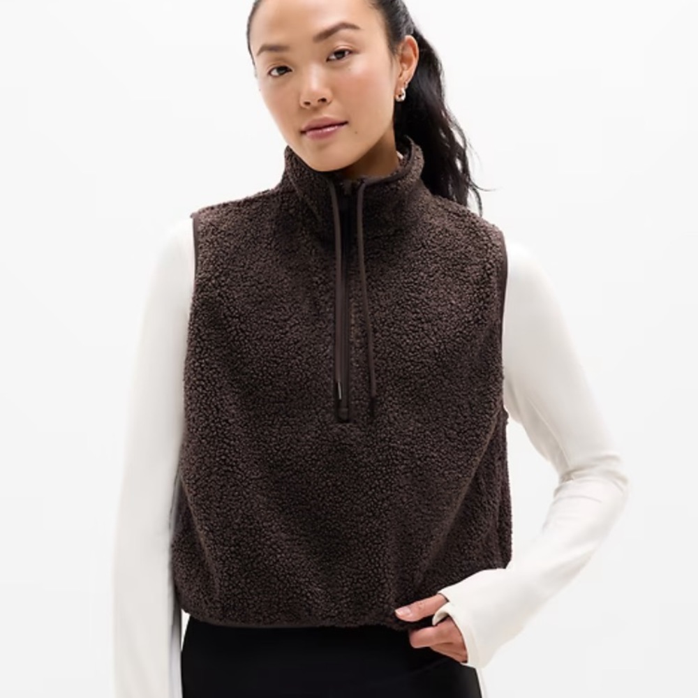 Athleta In The Clouds Vest, Small